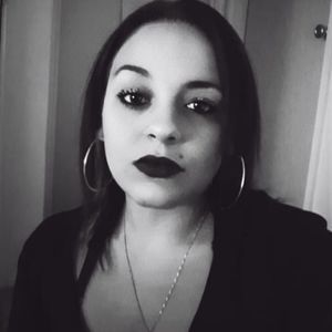 Meet your Posher, Erika